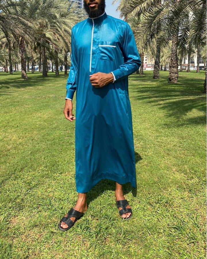 Qamis saudíes azul marino - Satin Precious