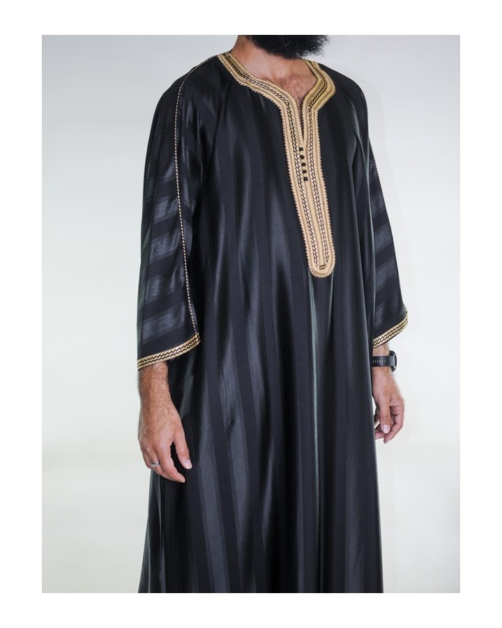 Svart marockansk gandoura / guldbroderi