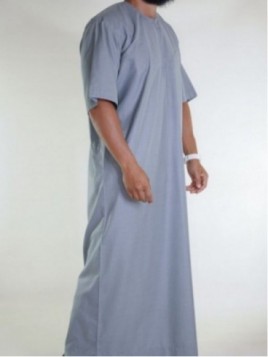 Emirati linnen Qamis korte...