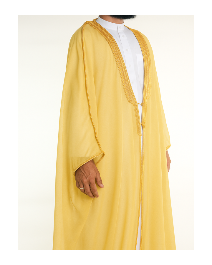Bisht saoudien moutarde