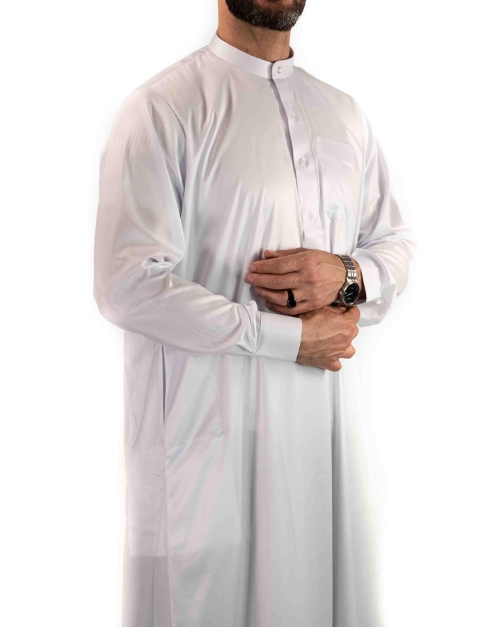 Hvidt Saudi Qamis-sæt